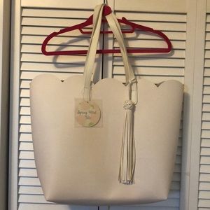 White Scalloped Tote